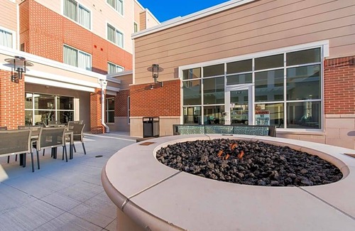 Nashua Hotel | 3-Star Hotel ∙ Residence Inn by Marriott Nashua