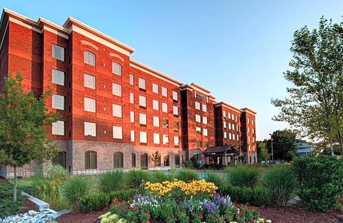 Wilmington Hotel | 3-Star Hotel ∙ Staybridge Suites Wilmington East, an IHG Hotel