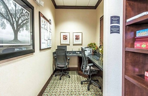 Wilmington Hotel | 3-Star Hotel ∙ Staybridge Suites Wilmington East, an IHG Hotel