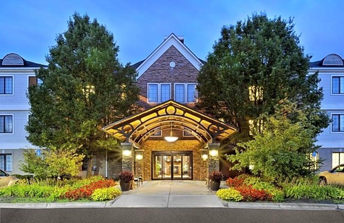 Utica Hotel | 3-Star Hotel ∙ Staybridge Suites Detroit-Utica, an IHG Hotel
