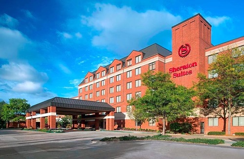 Cuyahoga Falls Hotel | 3-Star Hotel ∙ Sheraton Suites Akron Cuyahoga Falls