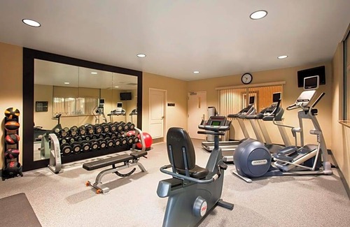 East Syracuse Hotel | 3-Star Hotel ∙ Hilton Garden Inn Syracuse