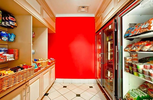 East Syracuse Hotel | 3-Star Hotel ∙ Hilton Garden Inn Syracuse
