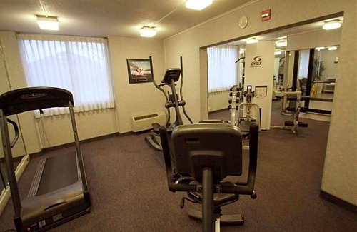 Nasons Corner Hotel | 3-Star Hotel ∙ Fireside Inn & Suites Portland