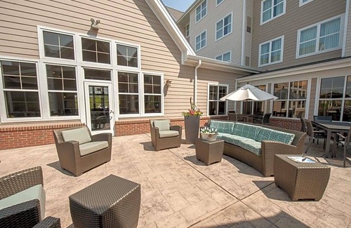 West Greenwich Hotel | 3-Star Hotel ∙ Residence Inn Providence Coventry