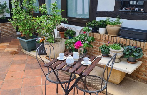 Darnetal House | 3-star-rated artist's house in the heart of nature, 9 minutes from Rouen.