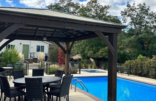 Medford Apartment | 3 units of 5 bedrooms, 4 bathrooms, murphy bed, sofa sleeper, pool & hot tub.