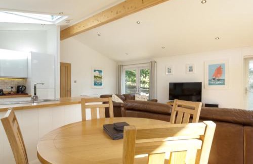 Looe House | 3 Valley View