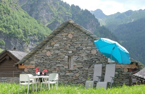 Malvaglia Other | 30 m² Accommodation ∙ 1 bedroom ∙ 4 guests