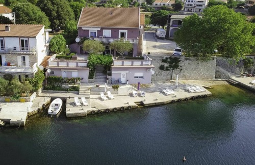 Obrovac Other | 30 m² Accommodation ∙ 1 bedroom ∙ 2 guests
