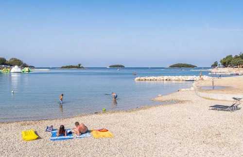 Municipality of Vrsar RV Rental | 30 m² Mobile home ∙ 3 bedrooms ∙ 6 guests