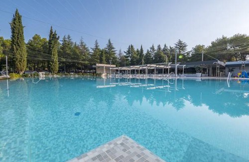 Municipality of Vrsar RV Rental | 30 m² Mobile home ∙ 3 bedrooms ∙ 6 guests