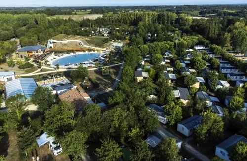 Aubigny-les-Clouzeaux House | 30 m² Mobile home ∙ 3 bedrooms ∙ 6 guests