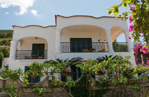 Casamicciola Terme Villa | 30 m² Villa ∙ 1 bedroom ∙ 2 guests