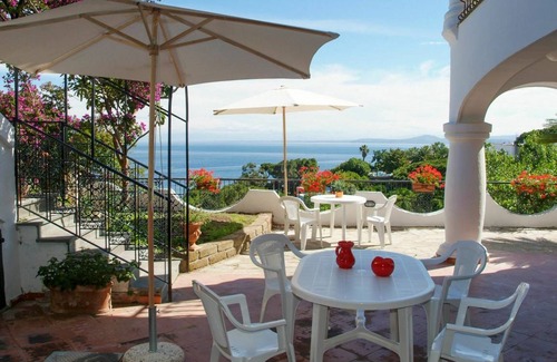 Casamicciola Terme Villa | 30 m² Villa ∙ 1 bedroom ∙ 2 guests