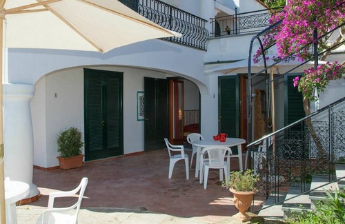 Casamicciola Terme Villa | 30 m² Villa ∙ 1 bedroom ∙ 2 guests