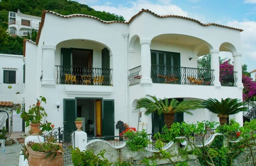 Casamicciola Terme Villa | 30 m² Villa ∙ 1 bedroom ∙ 2 guests