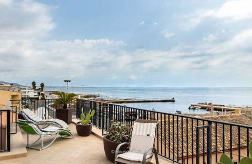 Calabernardo Villa | 300 m² Villa ∙ 5 bedrooms ∙ 6 guests