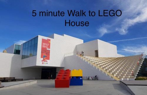 Billund Apartment | 300meter walk to LEGO house - 70m2 apartment with garden