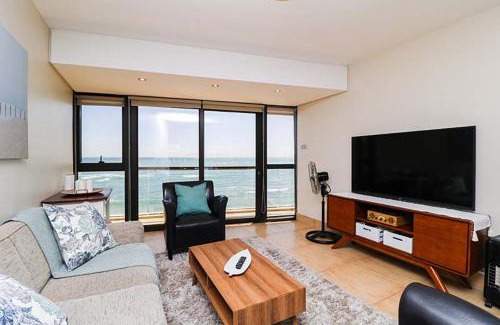 Strand Apartment | 302 Ocean View