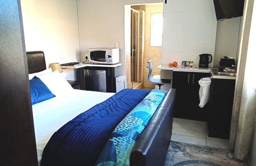 Cape Town Bed & Breakfast | 30onV Guesthouse
