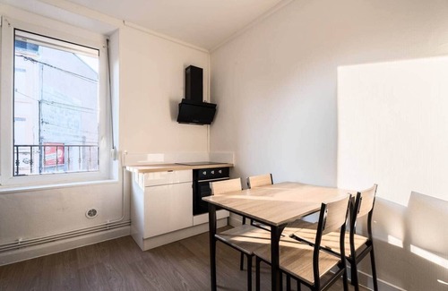 Homecourt Apartment | 31. Le Cindy - Spacious - Bright - Wifi - Station
