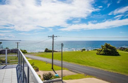 Dalmeny House | 31 McMillan Crescent, Dalmeny