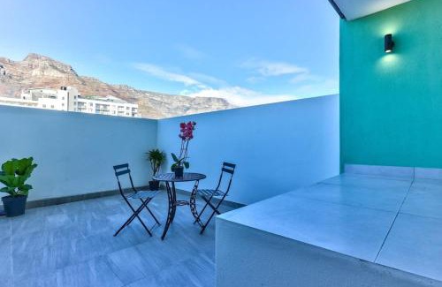 Cape Town City Centre Apartment | 317 Alberts