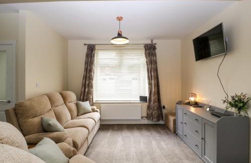 Maesteg House | 32 Bridgend Road