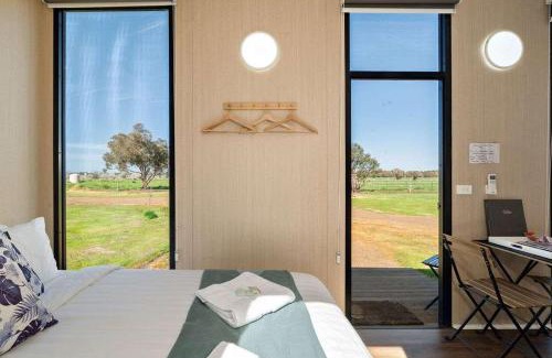 Congupna House | 320 Farm Stay by Tiny Away