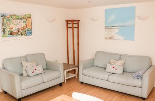 Buxton House | 32A, Buxton