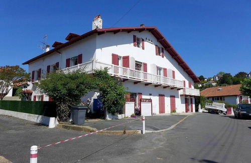 Ciboure Apartment | 35 m² Apartment ∙ 1 bedroom ∙ 4 guests