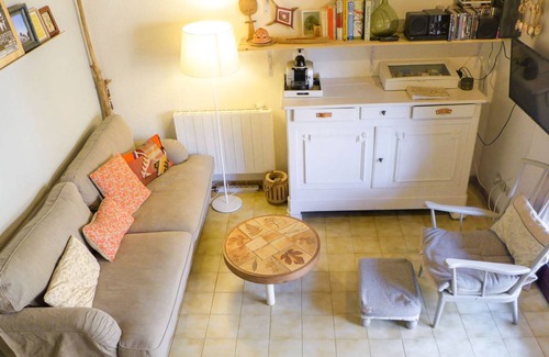Saint-Pierre-la-Mer House | 35 m² House ∙ 1 bedroom ∙ 4 guests