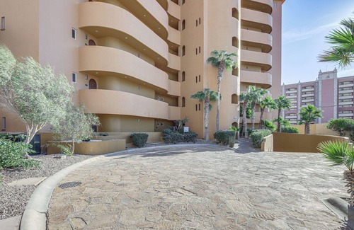 Puerto Penasco Villa | 350 Sq Ft Balcony: Oceanfront Puerto Peñasco Villa