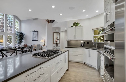 Edwards House | 351 m² House ∙ 4 bedrooms ∙ 10 guests
