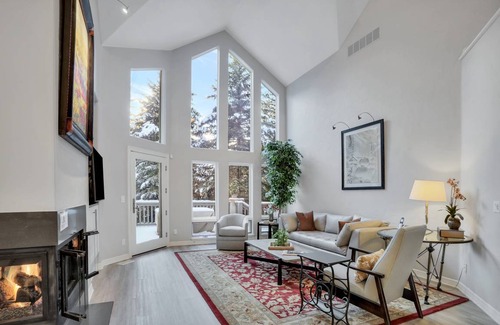 Edwards House | 351 m² House ∙ 4 bedrooms ∙ 10 guests
