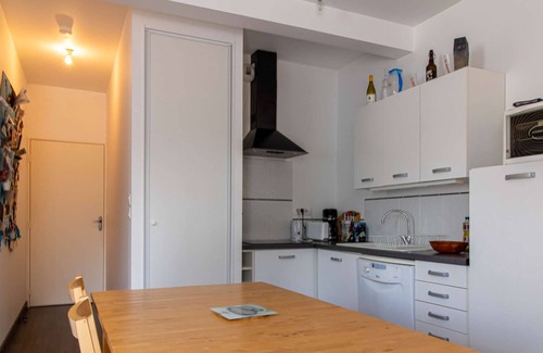 Pleherel-Plage-Vieux-Bourg Apartment | 359 - T3 apartment, a stone's throw from Anse du Croc beach and its view of Cap Fréhel.