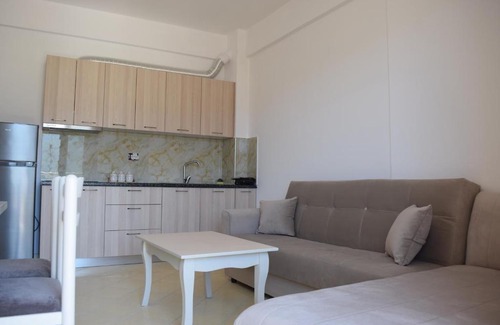 Orikum Apartment | 360 Degree Sea & Mountain Panorama View Apartments with Grand Terrace