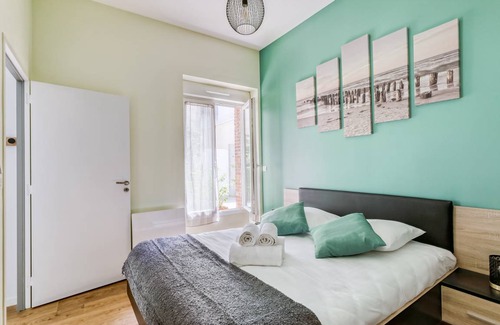 Republique - Les Ponts Apartment | 37 m² Apartment ∙ 1 bedroom ∙ 4 guests