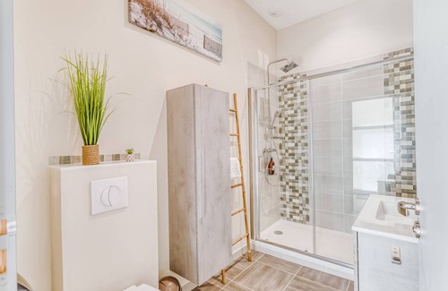 Republique - Les Ponts Apartment | 37 m² Apartment ∙ 1 bedroom ∙ 4 guests