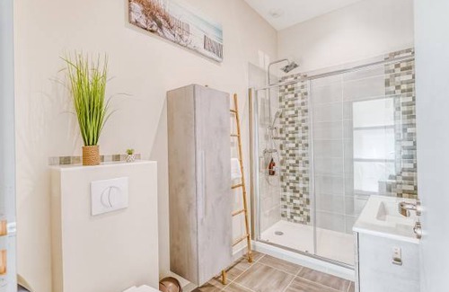 Republique - Les Ponts Apartment | 37 m² Apartment ∙ 1 bedroom ∙ 3 guests