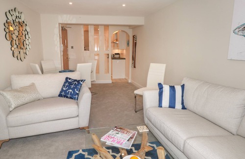 Salcombe Cottage | 37 The Salcombe