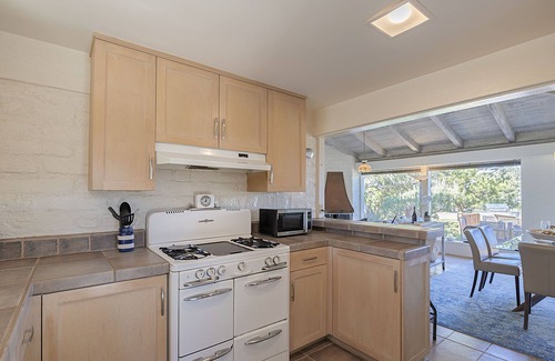 Del Monte Forest House | 3786 Adobe by the Sea ~ Golf Course & Distant Ocean Views, Walk to the Beach!