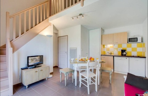 Colombiers Apartment | 39 m² Apartment ∙ 2 bedrooms ∙ 6 guests