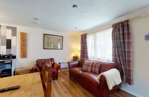 Saint Erth Praze Cottage | 39 Trevithick Court, Tolroy Manor