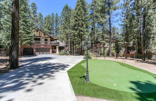 Summit Estates Cabin | 390 m² Lodge ∙ 5 bedrooms ∙ 16 guests