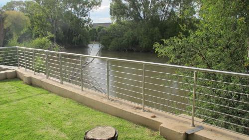 Vredefort House | 397 Vaal de Grace Golf Estate