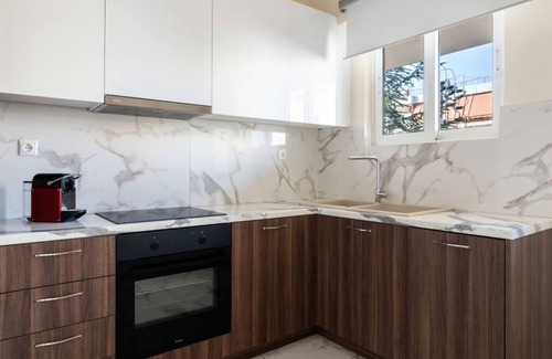 Elliniko-Argyroupoli Apartment | 3BD Apt next to The Ellinikon