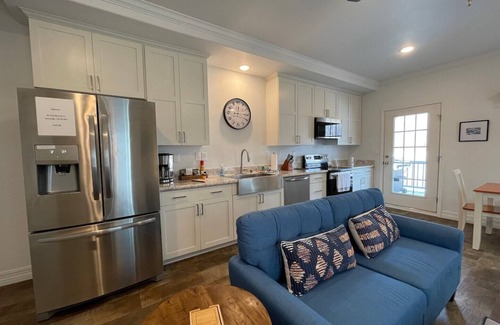 Hermosa House | 3Bed/2Bath with Creek and Open Spaces