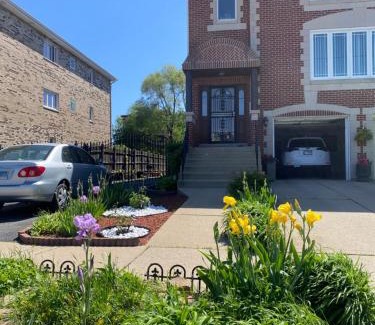 Niles Apartment | 3BR-2BA Deluxe Apartment with Fireplace and Balcony